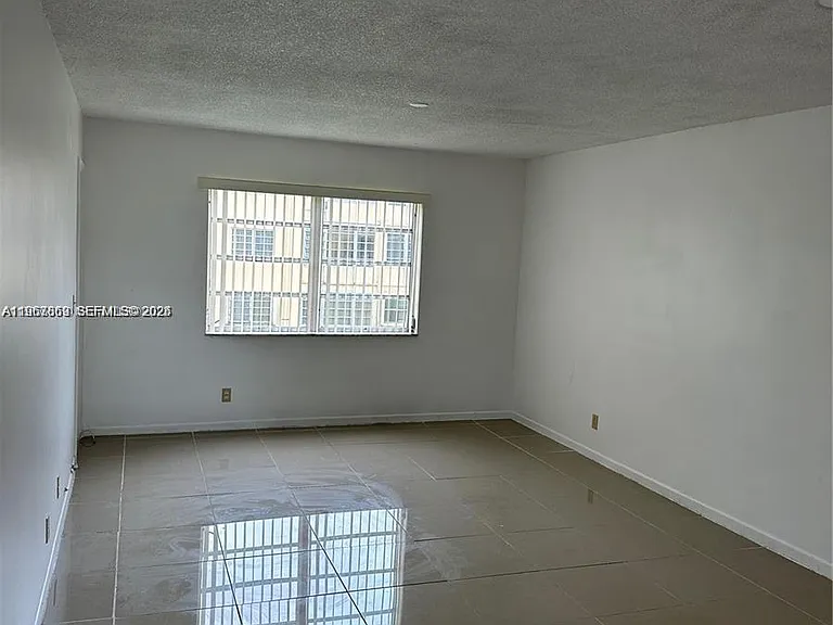 200 Ashbury Rd #209 — Photo 8