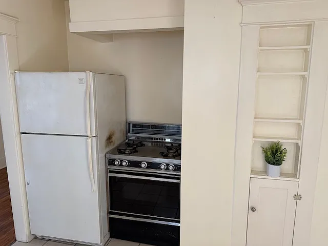 130 Prospect Ave — Photo 6