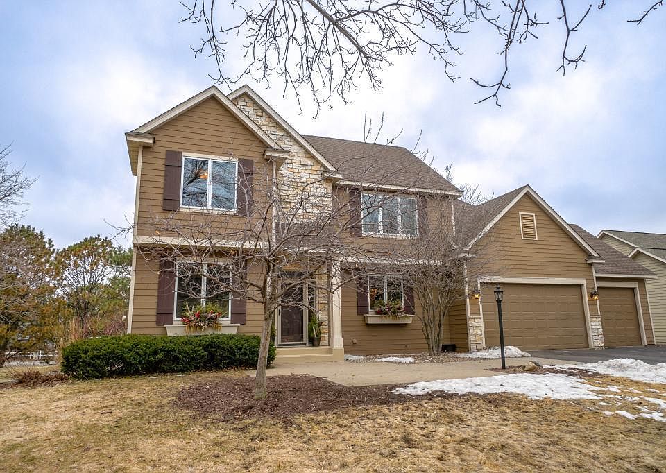1st image of 3377 Fairfax Ln