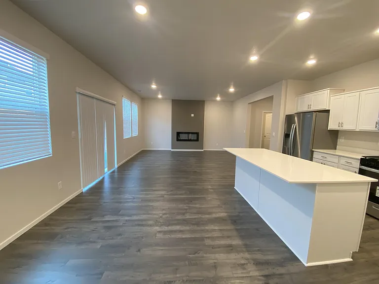 4813 Milo Ave NE — Photo 9
