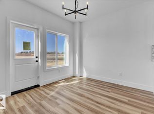 22 Sereno Ln, Fort Saskatchewan, AB T8L 0W3