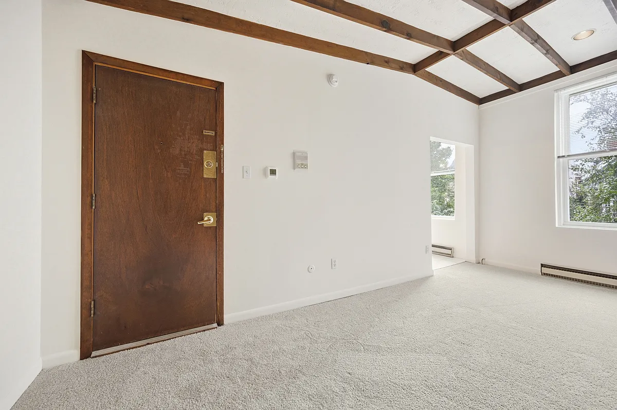 2 bed, $2,125 — Photo 4