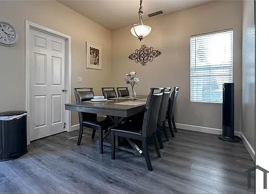 715 Ferrier Way — Photo 5