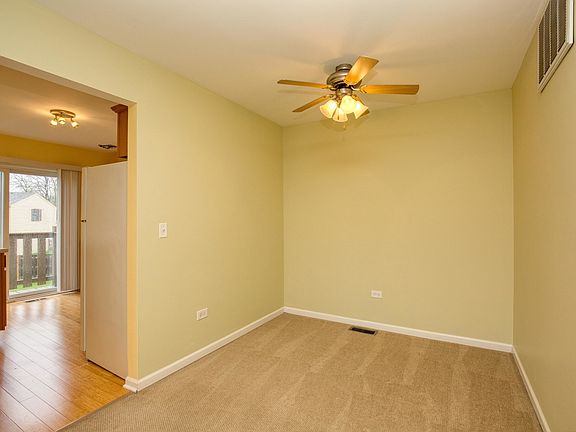 5th image of 1115 Brunswick Hbr Unit 0