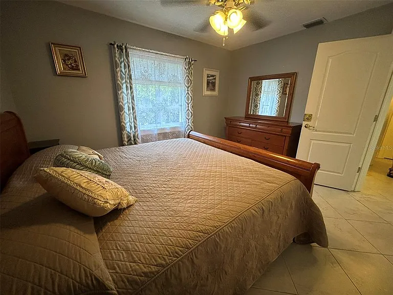 24508 Saragossa Ln — Photo 24