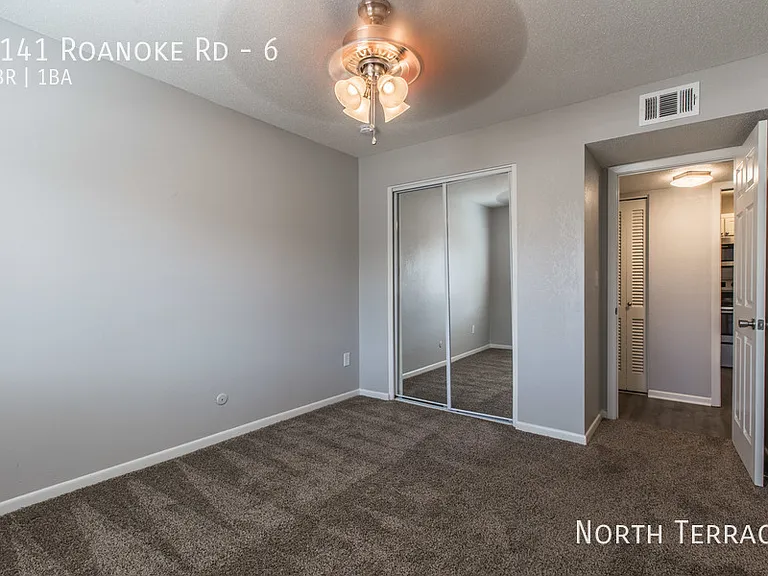 4141 Roanoke Rd #6 — Photo 10