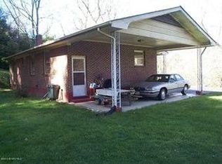 1100 Park Rd, Radford, VA 24141