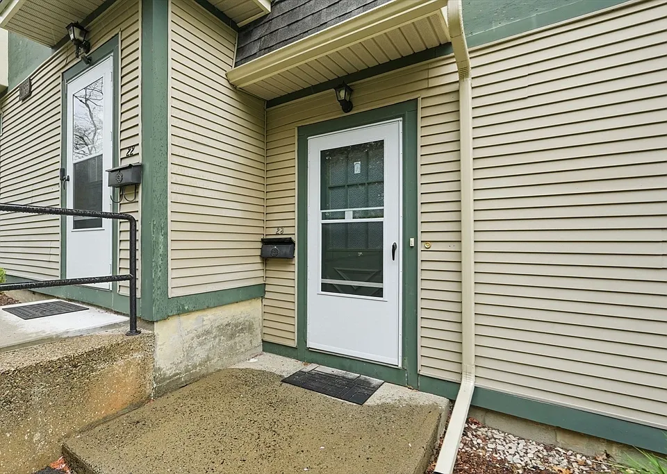 170 E Hadley Rd #23