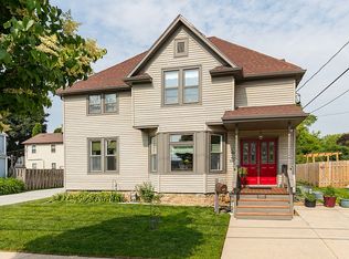 1009 N Union St, Appleton, WI 54911