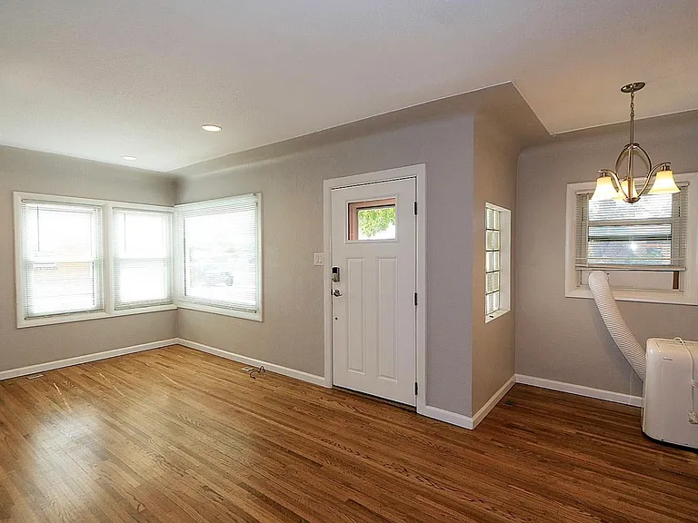 3150 S Delaware St #TOP — Photo 16