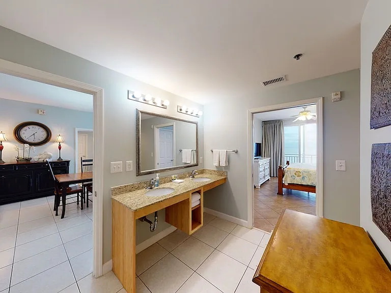 17729 Front Beach Rd #1902E — Photo 8