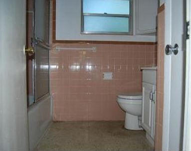 5th image of 425 NE 2nd Ave