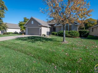 4026 SW Stonybrook Dr, Topeka, KS 66610