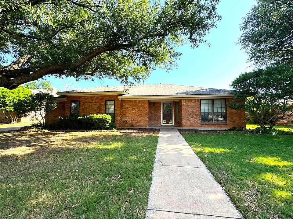 1st image of 2950 Stonecrest Dr