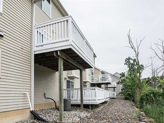 2nd image of 172 Burwyck Park Dr