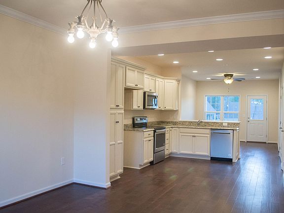4th image of 4203 Hannah Belle Way