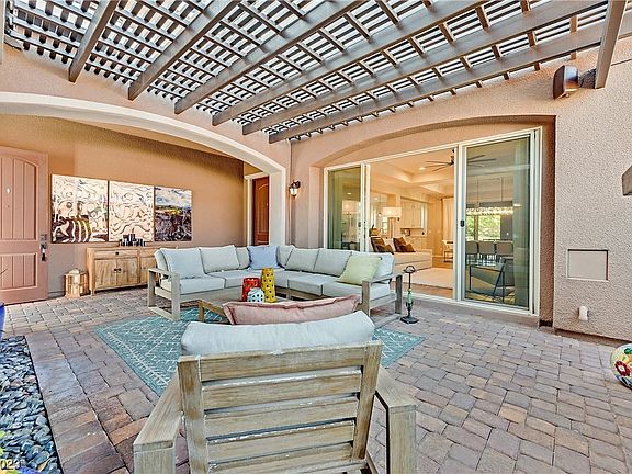 2nd image of 11846 Albissola Ave