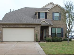 3040 Camelia View Ln, Dickinson, TX 77539