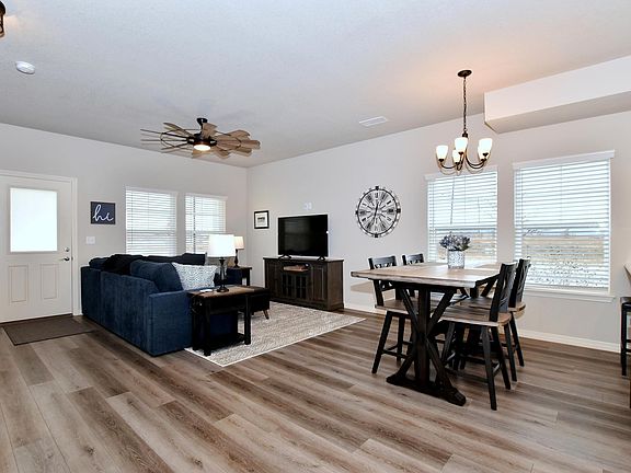 3rd image of 1688 Grand Ave #1