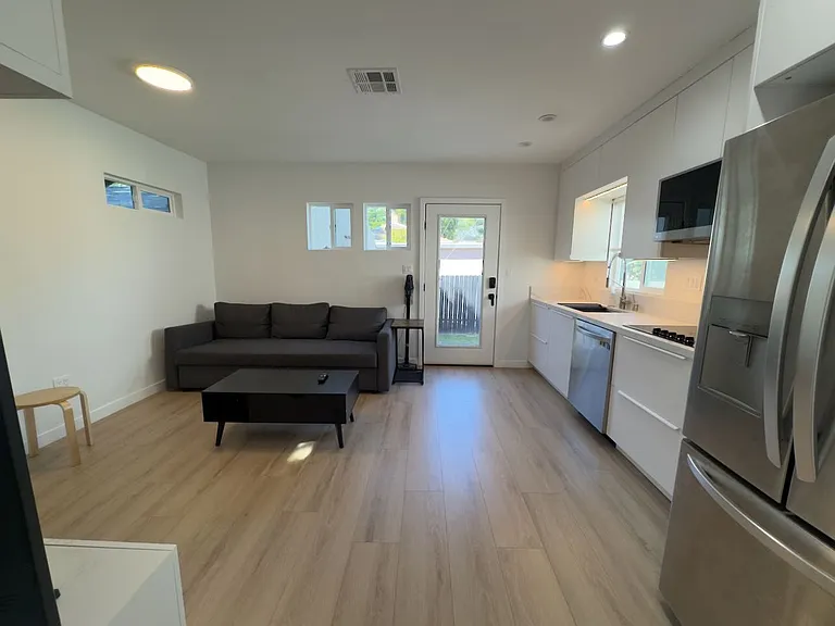 4216 Sawtelle Blvd #4218 — Photo 8