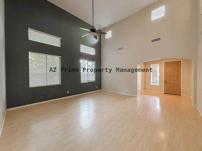 17647 W Rimrock St — Photo 5