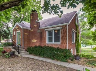 3825 Beaver Ave, Des Moines, IA 50310