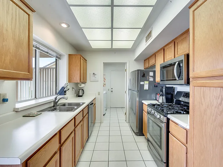 14511 W Greystone Dr — Photo 13