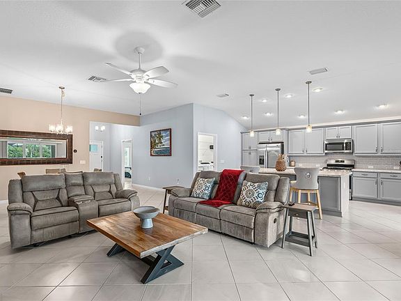 5th image of 3146 JACQUELINE WAY