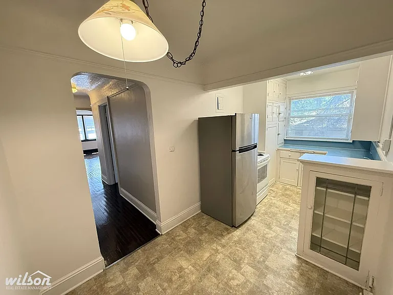 1501 W Yakima Ave — Photo 7