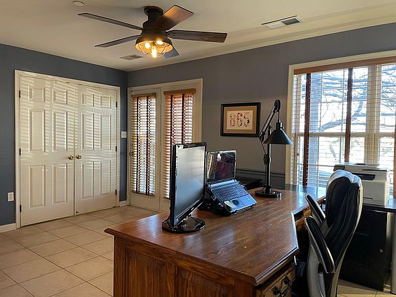 Den/Rec Room