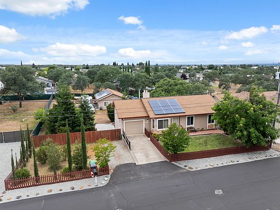 2nd image of 19581 Feather Falls Pl