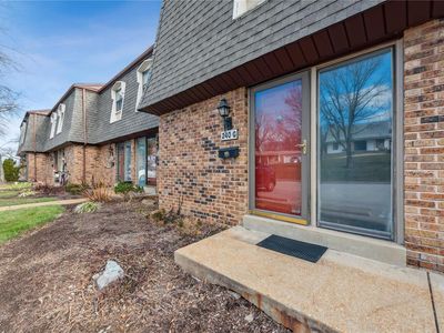 240 Braeshire Dr APT G, Ballwin, MO, 63021