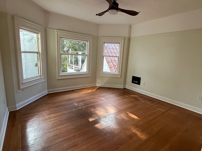 516 Stanyan St #3 — Photo 4