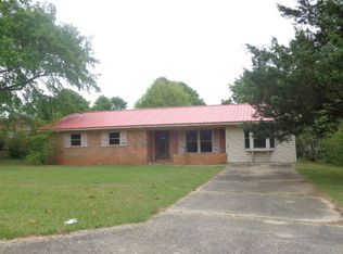 204 Sharon Ct, Ozark, AL 36360