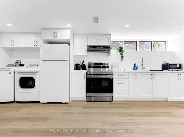 36 Boarhill Dr #Basement, Toronto, ON M1S 2M3