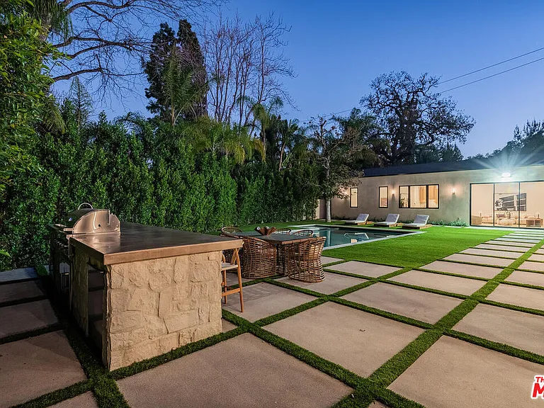 5064 Encino Ave — Photo 7