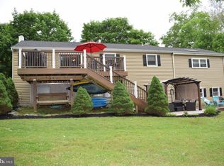 1726 Morris Ln, Washington Crossing, PA 18977