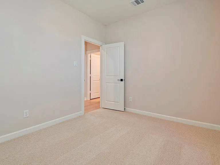 1115 Moonlight Trace Dr — Photo 14