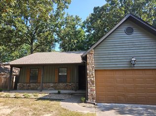 20 Elkrun Cv, Little Rock, AR 72211