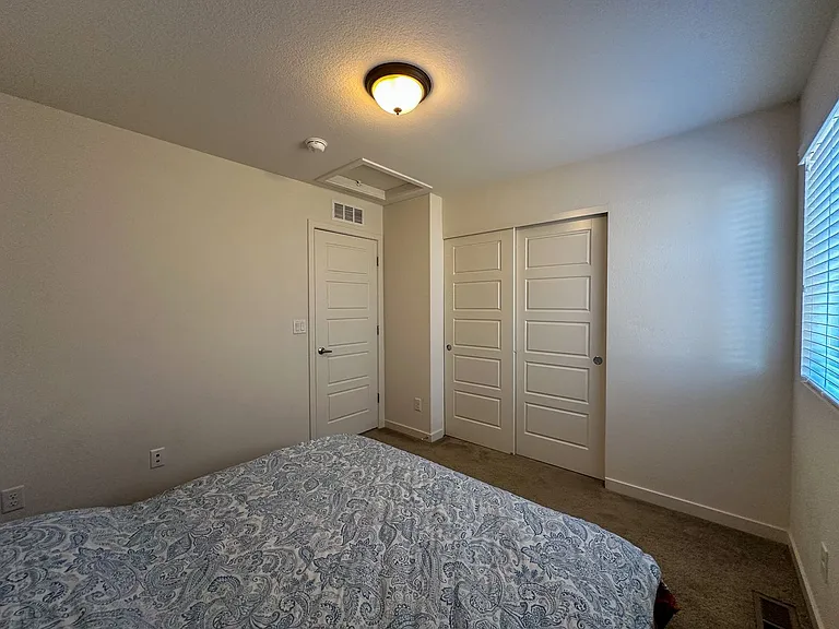 14035 Touchstone St — Photo 27