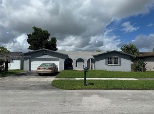 10751 SW 173rd St, Miami, FL 33157