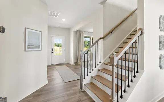 2nd image of 5615 Rosehall Pl