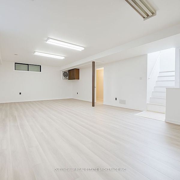 Ajax House for rent - 2 Bedrooms — photo 6