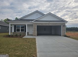 1291 Jeannine Ln #26, Winder, GA 30680