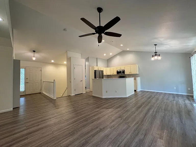 2231 Water Blossom Ln — Photo 18