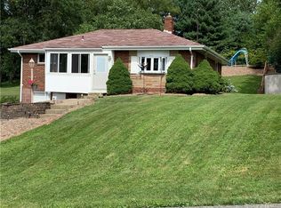 21 Rossi Dr, Mc Kees Rocks, PA 15136