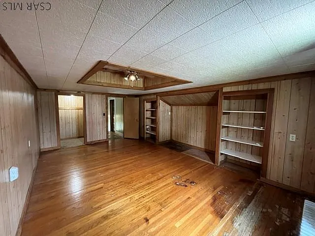 378 Locust St — Photo 6