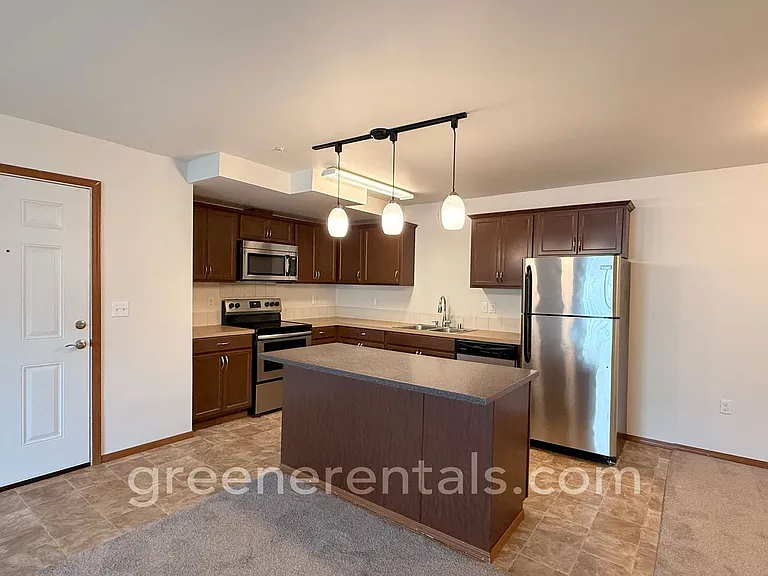 Oly-Evergreen Landing Apartments — Photo 5