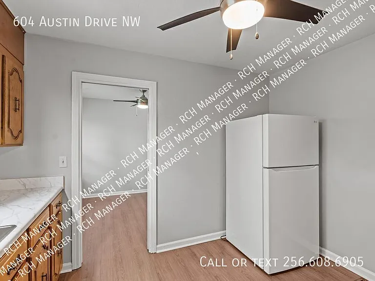 604 Austin Dr NW — Photo 9