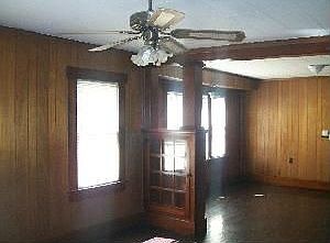 4th image of 17 Pleasant Ave